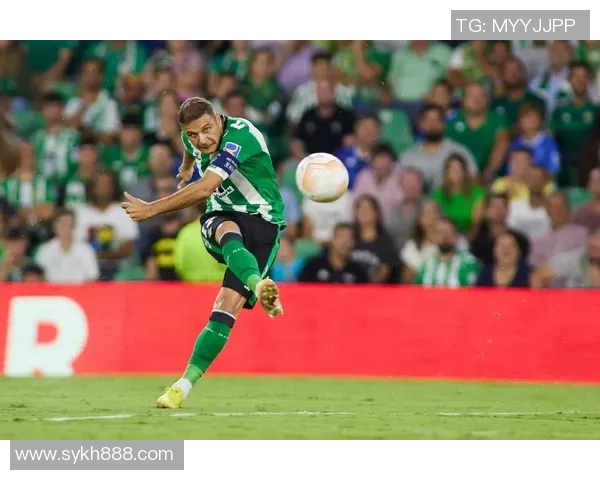 卢多戈雷茨与安特卫普激战正酣谁能在欧战中笑到最后