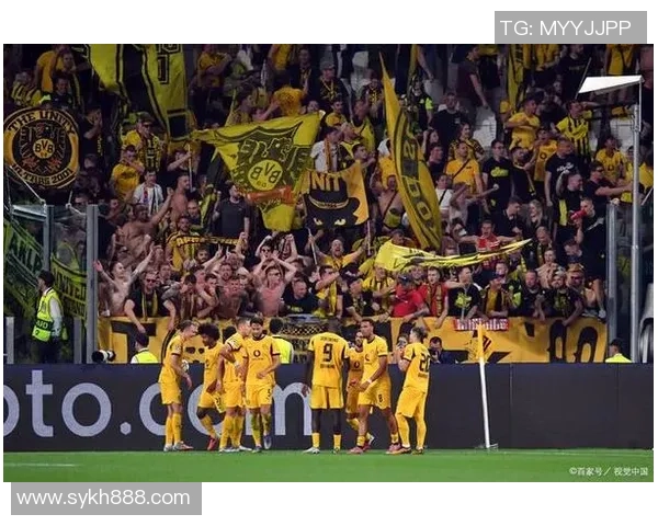 多特蒙德主场迎战斯图加特争夺关键三分的激烈对决