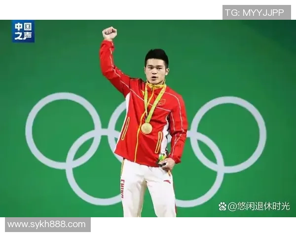 亲吻杠铃离别22年举重生计！石智勇：我想去垂钓